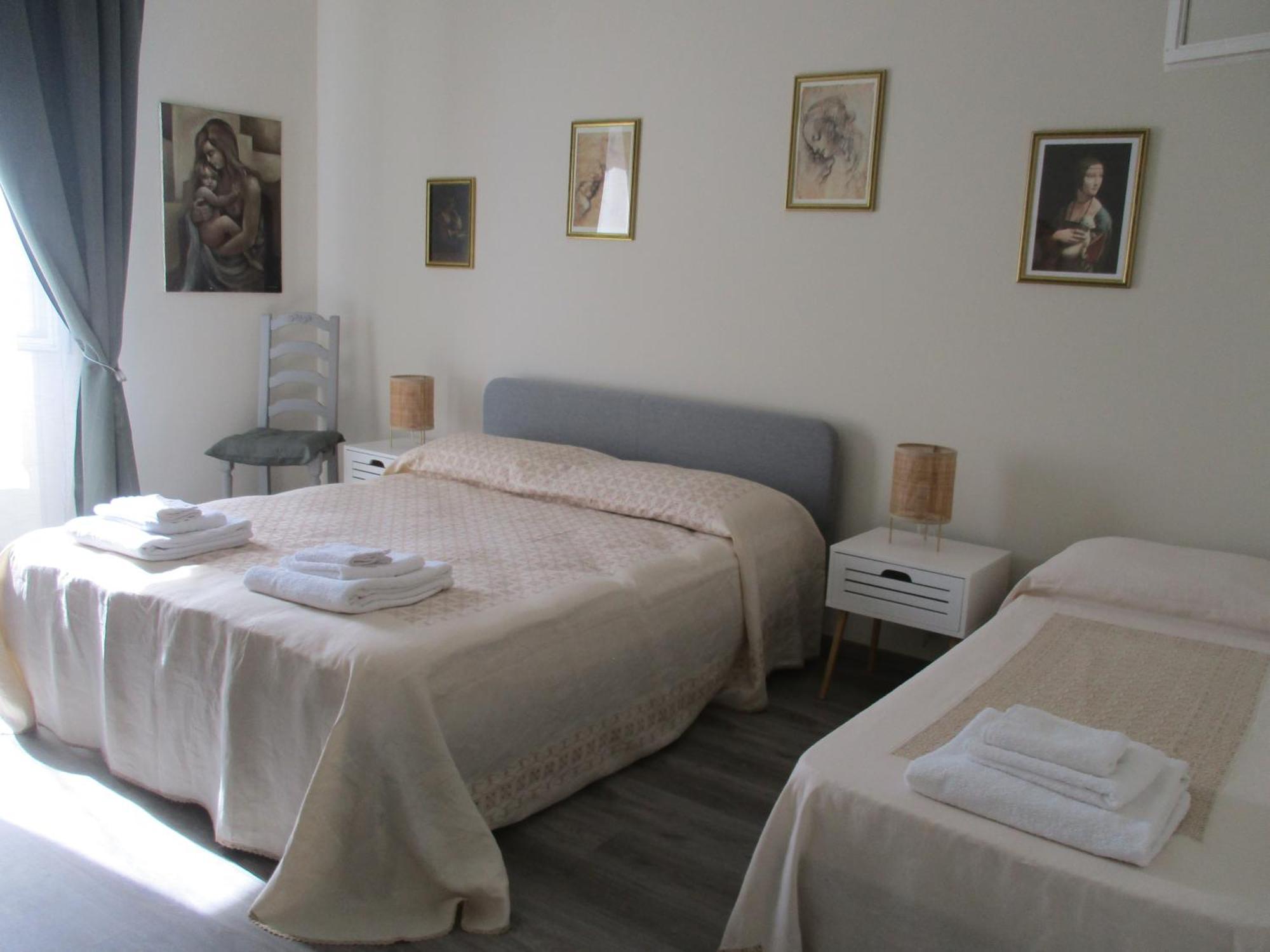 La Casa Del Nespolo Tranquillo Alloggio Vicino Alla Stazione San Remo Extérieur photo